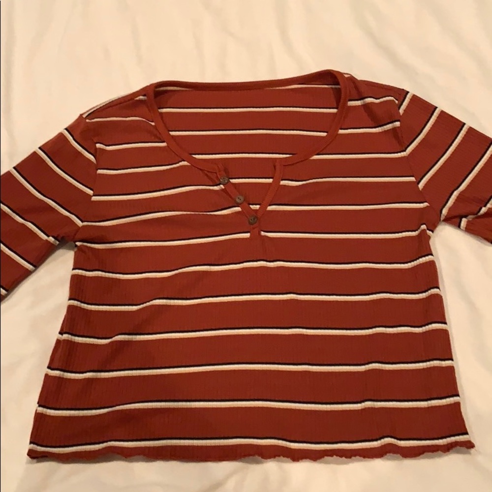 long sleeve t-shirt